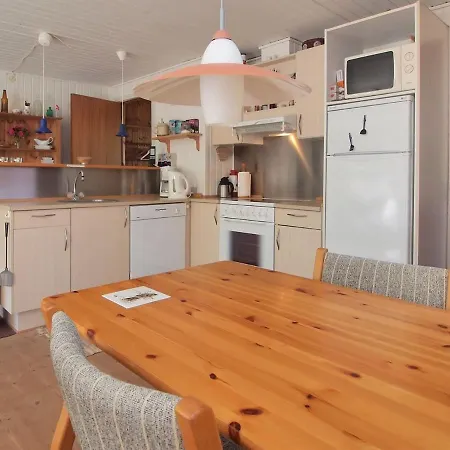 Holiday home Arendine - 700m From The Sea In Lolland- Falster And Mon By Interhome Rodby